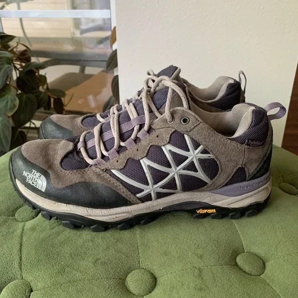 North Face Storm Hiking Waterproof Vibram Soles size 7 Shoes - Picture 3 of 6